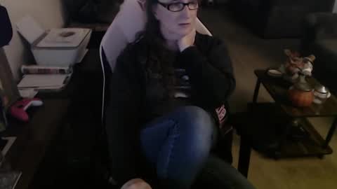 Snapshot of kait331 chatting on 8, 10, 2025 Camprincess331 online show from 8, 10, 2025