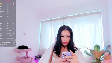 Snapshot of kali_ka chatting on 22, 1, 2025 Kali Ka Please help me with your thumbs up its important dont forget my birthday on October 26 online show from 22, 1, 2025