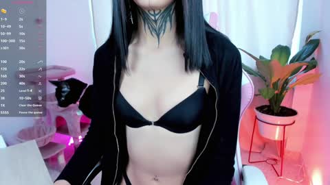 Snapshot of kali_ka chatting on 25, 1, 2025 Kali Ka Please help me with your thumbs up its important dont forget my birthday on October 26 online show from 25, 1, 2025