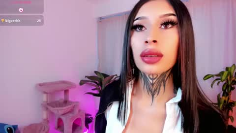 Snapshot of kali_ka chatting on 14, 2, 2025 Kali Ka Please help me with your thumbs up its important dont forget my birthday on October 26 online show from 14, 2, 2025