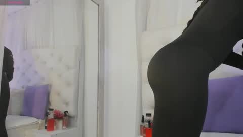    online show from 3, 11, 2025