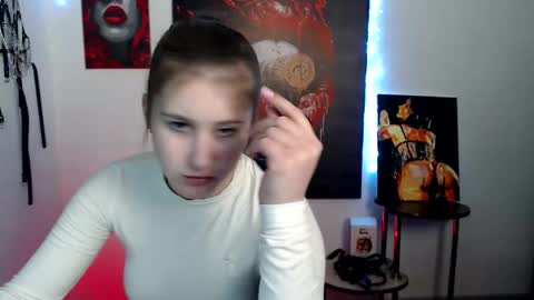 kamilla_love_ online show from 10, 3, 2026