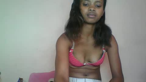 kamillah69 online show from 2, 3, 2026