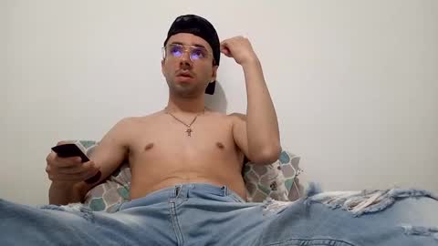 Snapshot of kamilo18655187 chatting on 3, 1, 2025 kamilo24 online show from 3, 1, 2025