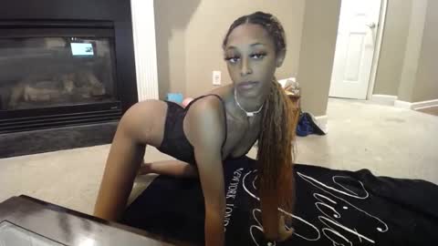 Snapshot of kamir_k2 chatting on 21, 1, 2025 Willow Jade and Churchill Jones online show from 21, 1, 2025