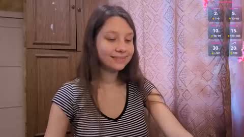 Mari  Simmons online show from 1, 12, 2025