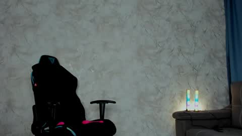 Emma online show from 8, 1, 2025