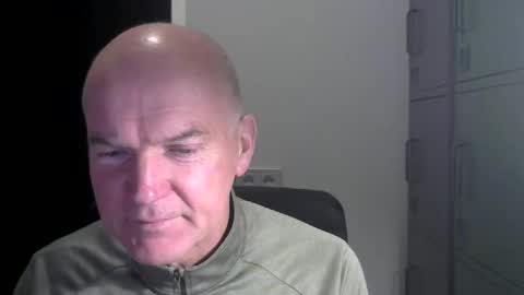 Robbie online show from 12, 1, 2026