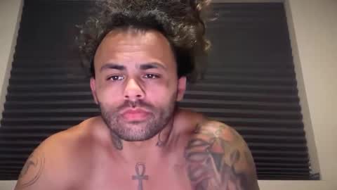 kaptanhook9 online show from 11, 4, 2026