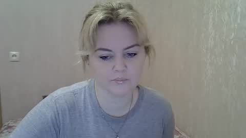 karennelsonx online show from 23, 1, 2025