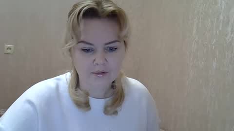 karennelsonx online show from 2, 2, 2025