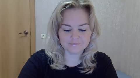 karennelsonx online show from 30, 9, 2025