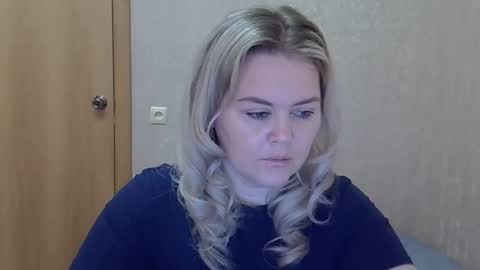 karennelsonx online show from 30, 3, 2026