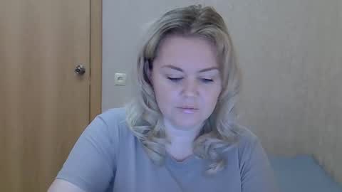 karennelsonx online show from 29, 5, 2026