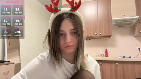 May online show from 17, 12, 2025