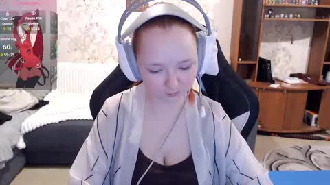 Snapshot of karicynthia chatting on 22, 10, 2025 Lisa Backler online show from 22, 10, 2025