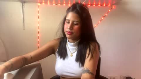 kariina candy and fox online show from 27, 6, 2026