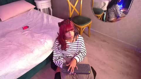 Karina online show from 30, 1, 2025