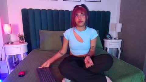 Karina online show from 12, 2, 2025