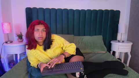 Karina online show from 26, 2, 2025