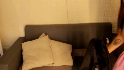 Snapshot of karina_gomez_18 chatting on 18, 1, 2026 Kari online show from 18, 1, 2026