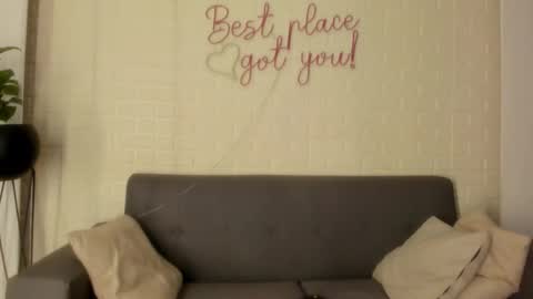 Snapshot of karina_gomez_18 chatting on 9, 2, 2026 Kari online show from 9, 2, 2026