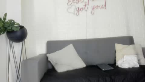 Snapshot of karina_gomez_18 chatting on 17, 2, 2026 Kari online show from 17, 2, 2026