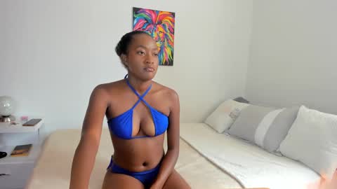 karina_lopez7 online show from 16, 1, 2025