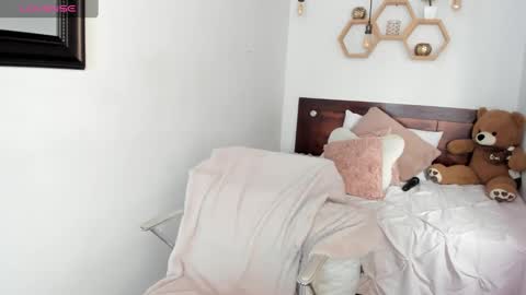 Karina online show from 7, 2, 2025