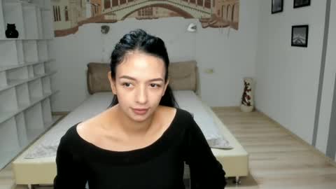 Karina online show from 11, 11, 2025