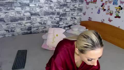 Andreea Fun it s my name online show from 17, 9, 2025
