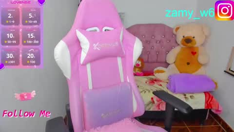 Snapshot of karla_cutee1 chatting on 9, 5, 2026 karla online show from 9, 5, 2026