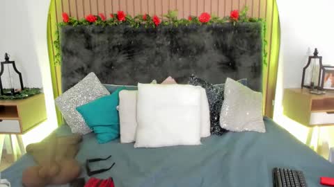 Karla Gonzaless online show from 12, 3, 2026