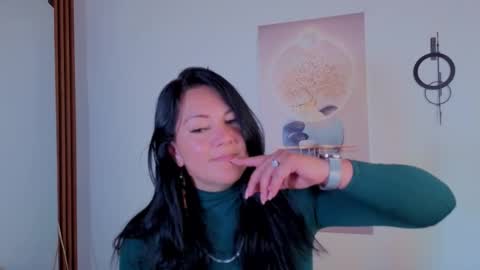 Snapshot of karla_valk1 chatting on 27, 10, 2025 karla online show from 27, 10, 2025