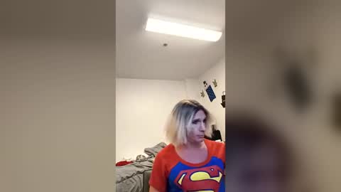 Karlie Kross online show from 14, 6, 2026