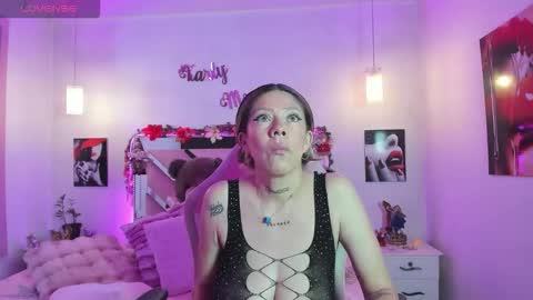 Snapshot of karly_moonn chatting on 23, 11, 2025 Karly Moonns online show from 23, 11, 2025
