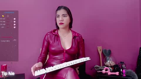  Karly  online show from 3, 2, 2025