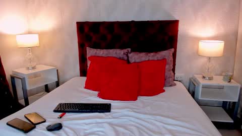 Karly Print online show from 14, 11, 2025