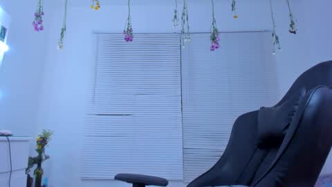 Karo online show from 16, 2, 2025