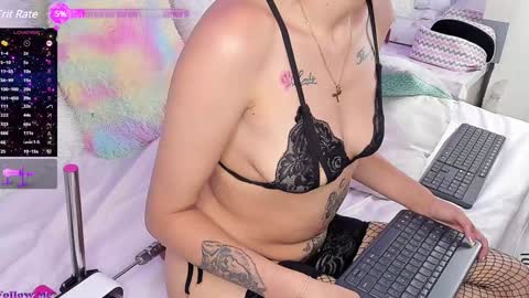 Karol online show from 2, 1, 2025