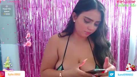 Snapshot of karol_09 chatting on 6, 12, 2024 karol 09 online show from 6, 12, 2024