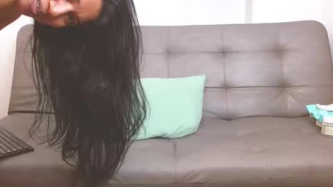 Snapshot of karol_ebony chatting on 2, 3, 2025 karolina online show from 2, 3, 2025