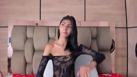  KAROL LEWIS  online show from 7, 1, 2026