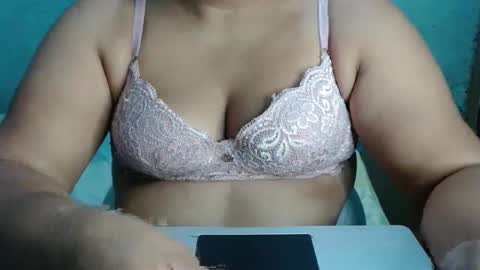 karolbb online show from 19, 10, 2025