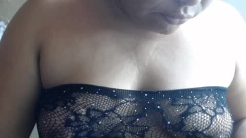 karolbb21 online show from 19, 7, 2026