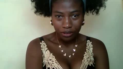 karoliee online show from 21, 4, 2026