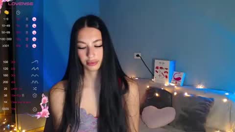 Snapshot of karolina_hottie_ chatting on 13, 7, 2026 Kira online show from 13, 7, 2026
