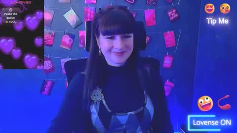 Caroline online show from 15, 2, 2026