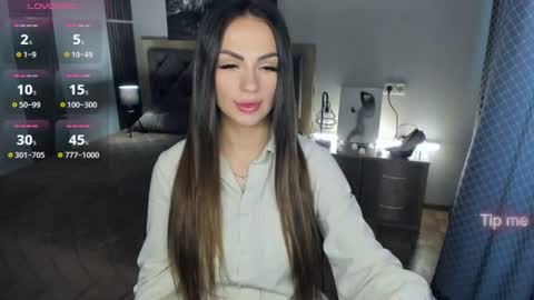 Snapshot of karolinasykes chatting on 18, 6, 2026 Karolina online show from 18, 6, 2026