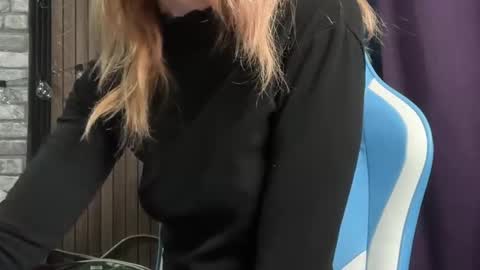 karoline121 online show from 19, 2, 2026